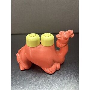 Vintage Hard Plastic Camel Salt And Pepper Shakers
